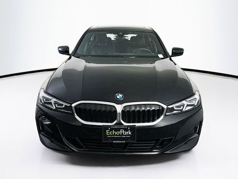 Used 2025 BMW 330i Sedan RWD image 2