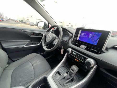 Used 2024 Toyota RAV4 LE image 5