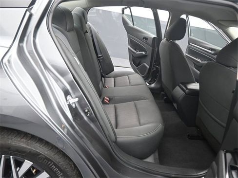 Certified 2023 Nissan Altima 2.5 SV image 16