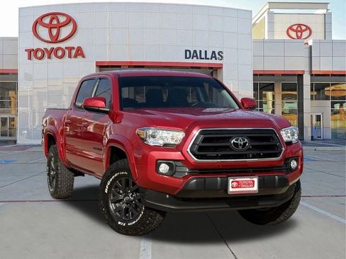 Used 2021 Toyota Tacoma SR5 RWD image 1
