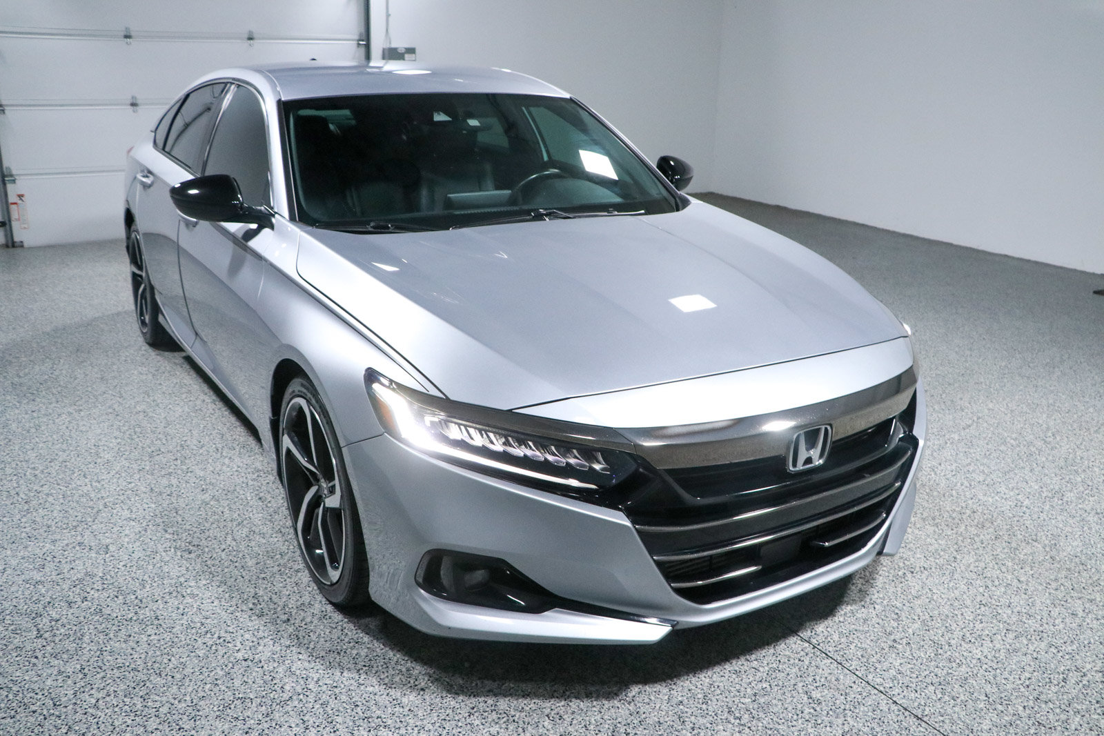 Used 2022 Honda Accord Sport image 5