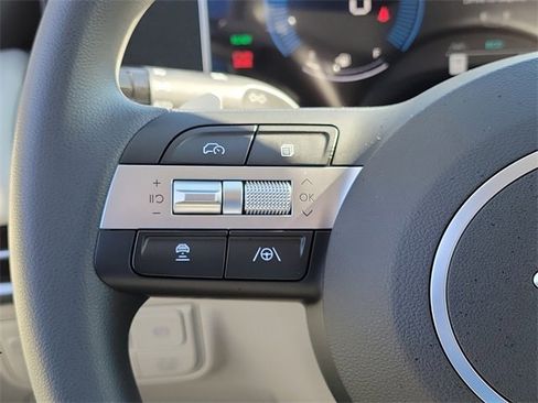 New 2026 Hyundai Tucson Blue SE image 5