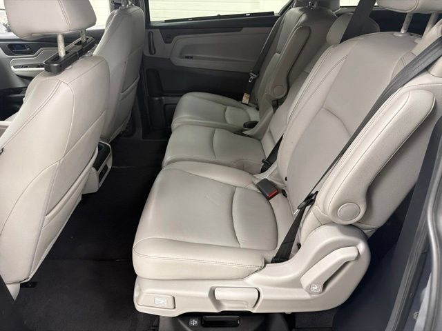 Used 2022 Honda Odyssey EX-L image 17