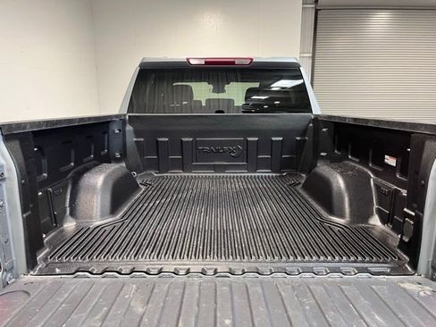 Used 2025 Chevrolet Silverado 1500 LT image 14