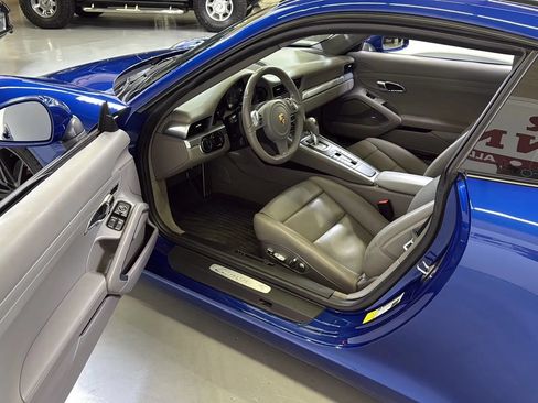 Used 2013 Porsche 911 Carrera S RWD image 13
