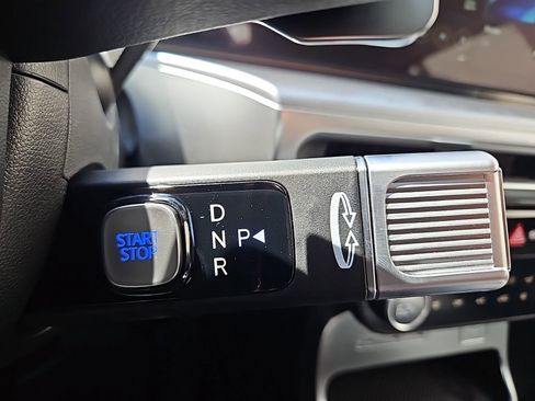 New 2026 Hyundai Ioniq 9 SEL image 16