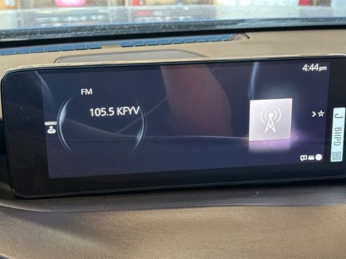 New 2025 MAZDA MAZDA3 Hatchback w/Premium Plus Pkg image 15