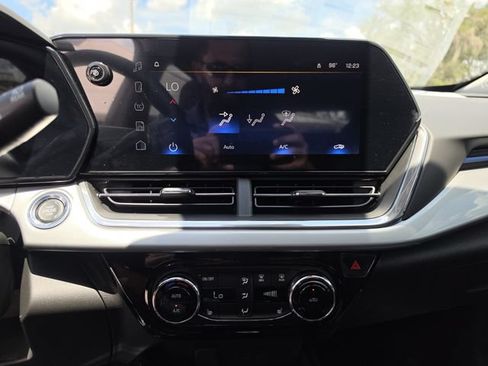 New 2026 Chevrolet Trax LT w/ Driver Confidence Package FWD image 23