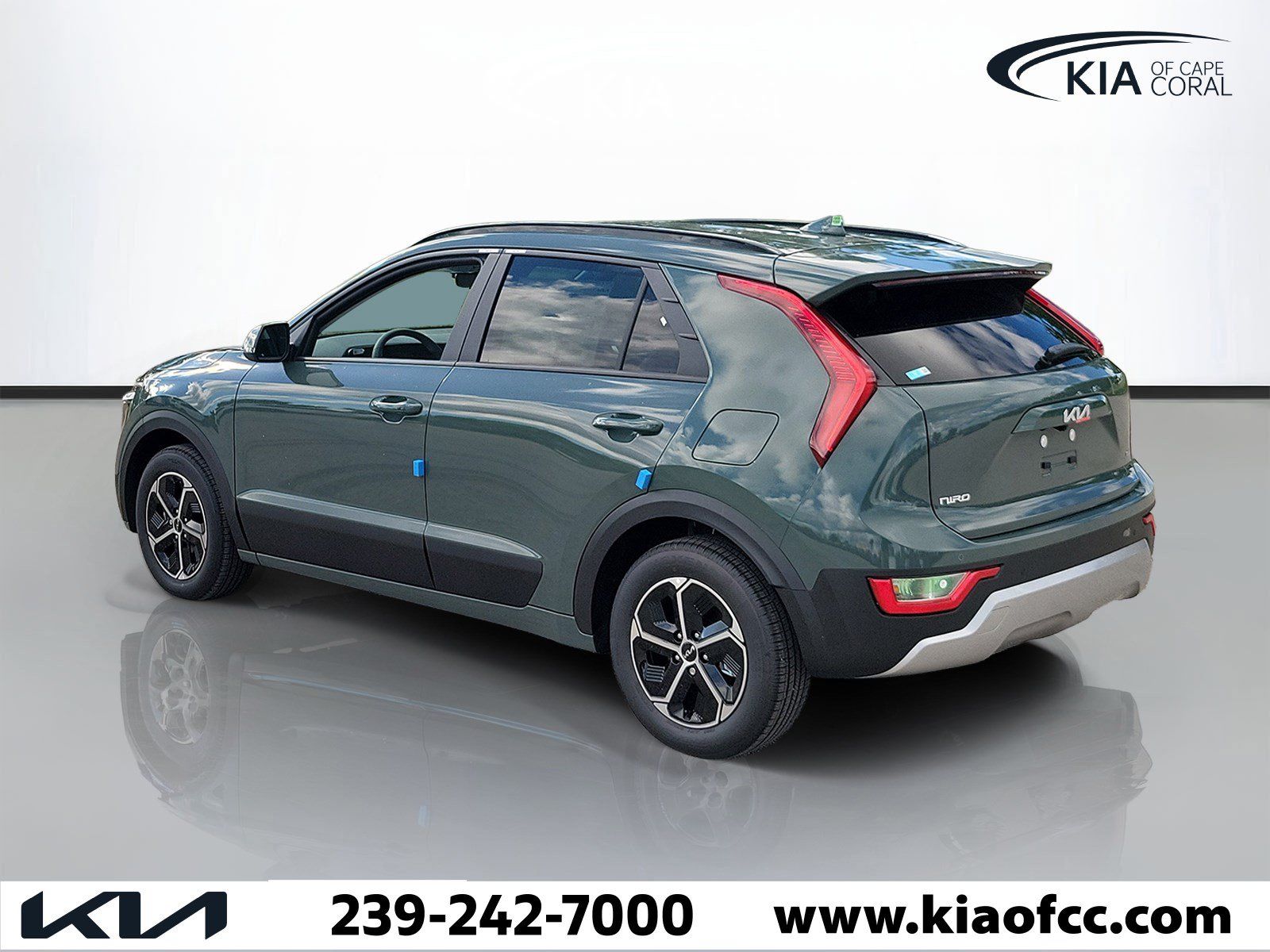 New 2026 Kia Niro EX FWD image 4
