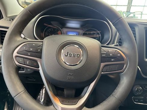 Used 2022 Jeep Cherokee Latitude Lux AWD/4WD image 19