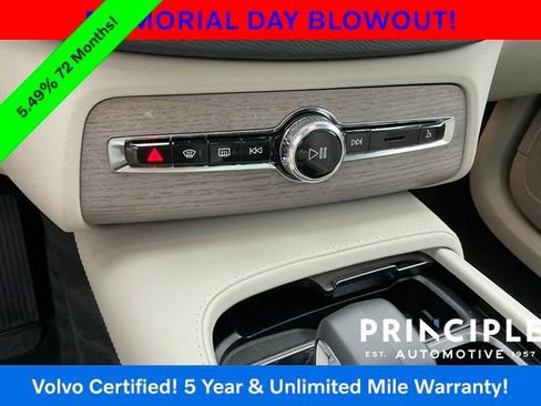 Certified 2024 Volvo XC90 T8 Plus w/ Protection Package Premier AWD/4WD image 22