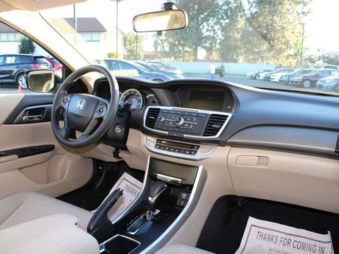 Used 2014 Honda Accord LX image 28