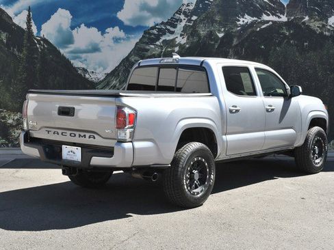 Used 2020 Toyota Tacoma SR image 2