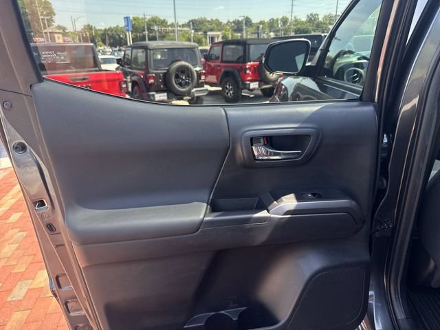 Used 2023 Toyota Tacoma TRD Sport w/ Advanced Technology Package AWD/4WD image 27