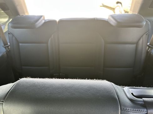 Used 2025 Chevrolet Tahoe LT image 25