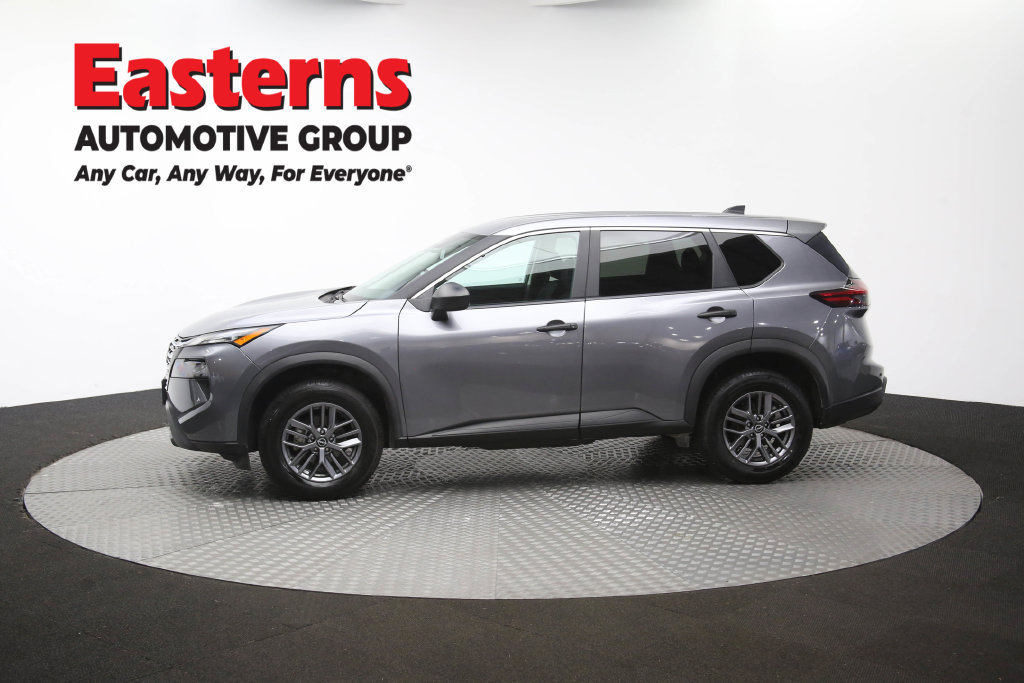 Used 2024 Nissan Rogue S AWD/4WD image 61