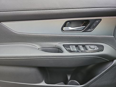 New 2026 Nissan Murano SL image 9