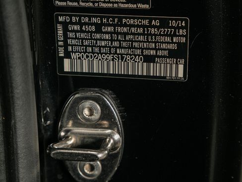 Used 2015 Porsche 911 Turbo image 39