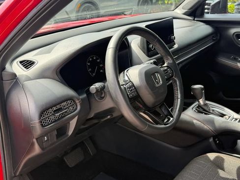 Used 2024 Honda HR-V Sport image 13