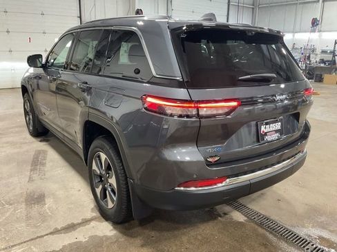 Used 2022 Jeep Grand Cherokee Limited 4xe w/ Luxury Tech Group II image 3