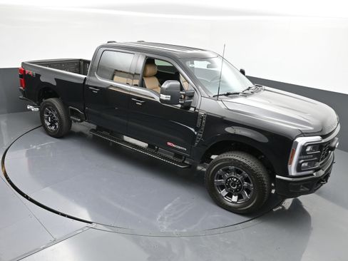 Used 2024 Ford F250 Lariat w/ Lariat Ultimate Package image 30