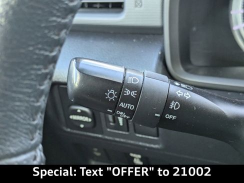 Used 2015 Toyota 4Runner Limited image 29