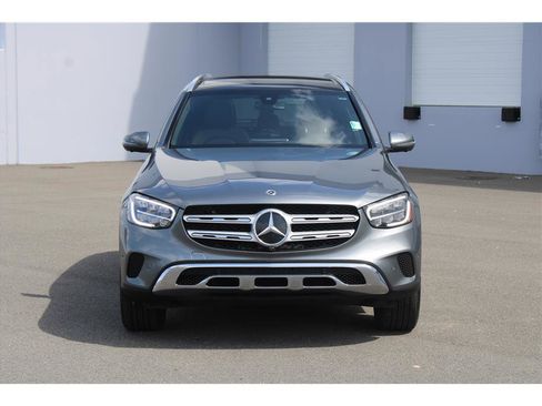 Used 2021 Mercedes-Benz GLC 300 4MATIC image 5