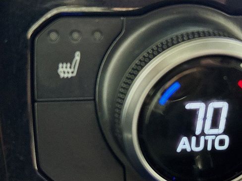 Used 2024 Toyota Highlander XSE image 20