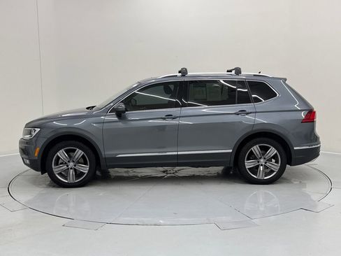 Used 2021 Volkswagen Tiguan SEL w/ 3-Row Tiguan MDO Package image 2