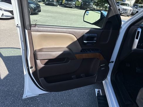 Used 2017 GMC Sierra 1500 SLT image 10