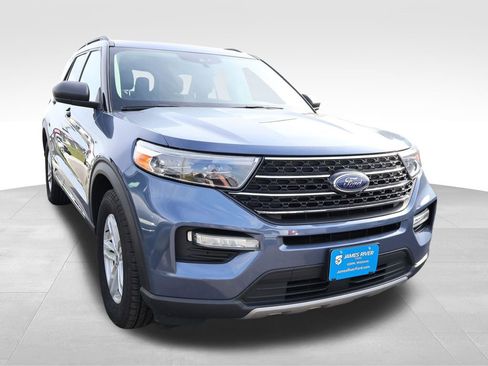 Used 2021 Ford Explorer XLT w/ Equipment Group 202A AWD/4WD image 10