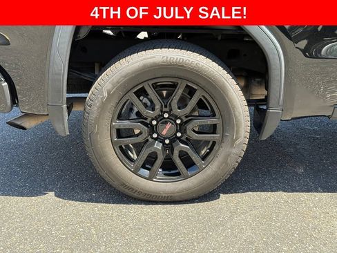 Used 2023 GMC Sierra 1500 Elevation RWD image 8