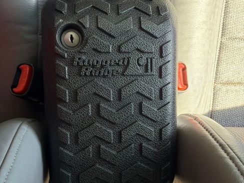 Used 1997 Jeep Wrangler SE AWD/4WD image 23