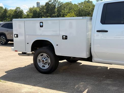 New 2026 GMC Sierra 2500 Pro w/ Convenience Package AWD/4WD image 7