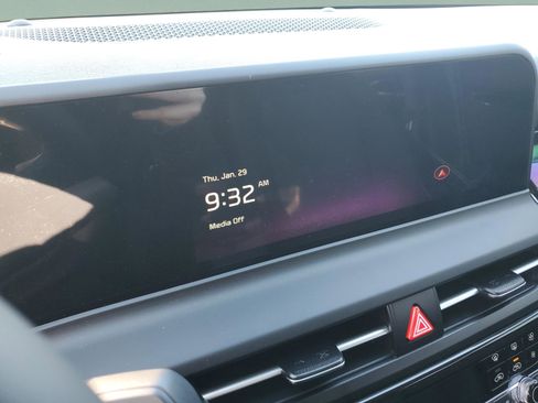 New 2026 Kia Seltos S image 19