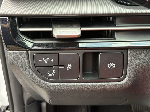 New 2026 Kia Sportage SX FWD image 22
