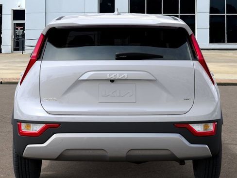 New 2026 Kia Niro LX FWD image 15