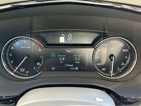 New 2025 Cadillac XT6 Premium Luxury image 17