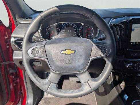 Used 2023 Chevrolet Traverse High Country image 23