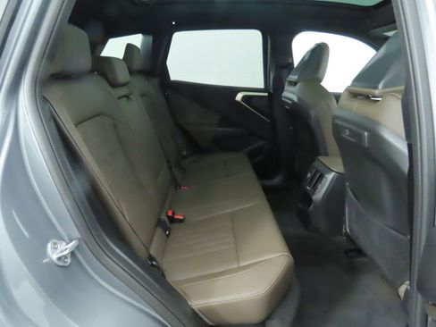 Used 2025 BMW X3 xDrive30i w/ Premium Package image 24