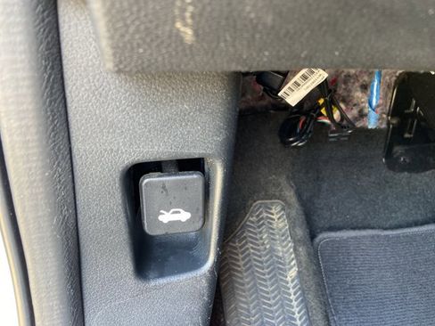 Used 2022 Honda Insight EX image 42