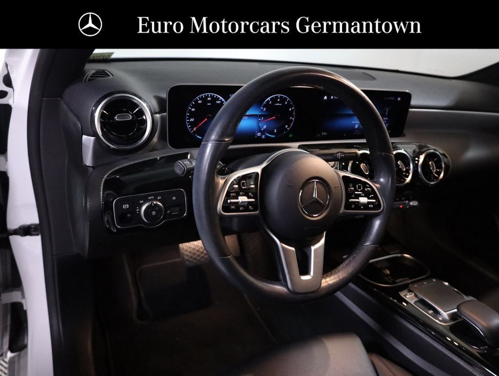 Used 2020 Mercedes-Benz A 220 4MATIC image 24