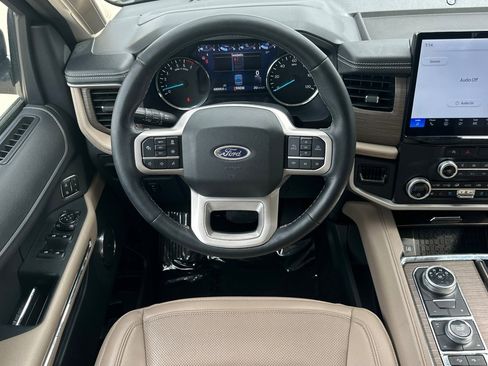 Used 2024 Ford Expedition Max Limited image 13