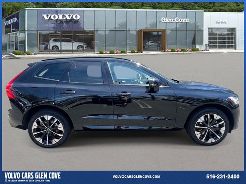 Used 2026 Volvo XC60 B5 Plus w/ Protection Package Premier AWD/4WD image 3