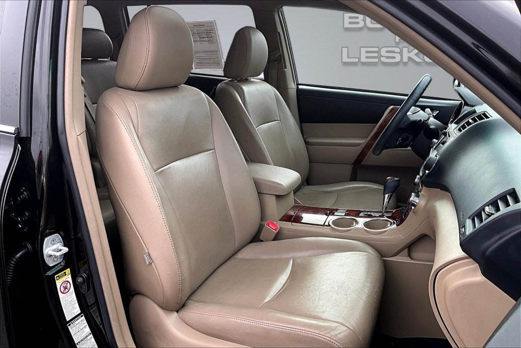 Used 2013 Toyota Highlander Limited AWD/4WD image 7
