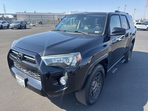 Used 2020 Toyota 4Runner SR5 RWD image 1