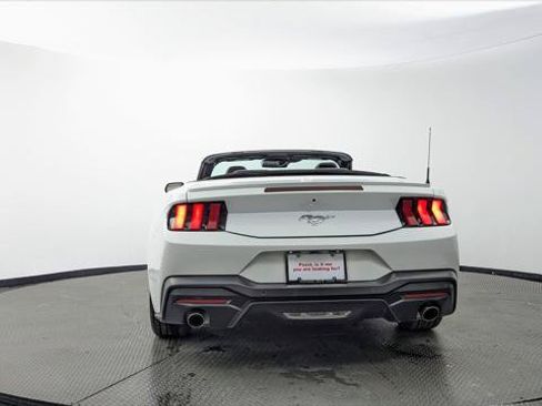 Used 2024 Ford Mustang Premium RWD image 7
