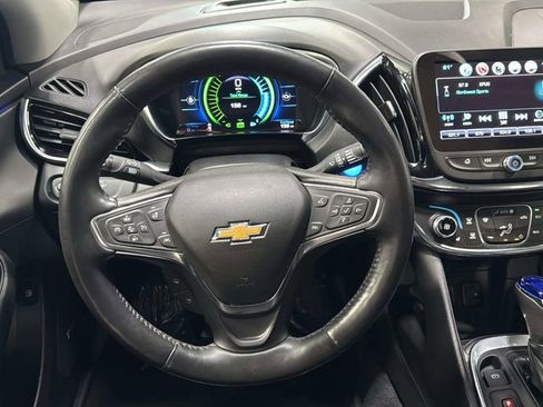 Used 2017 Chevrolet Volt Premier w/ Driver Confidence II Package FWD image 18