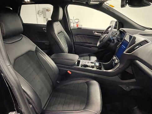 Used 2023 Ford Edge ST-Line image 25