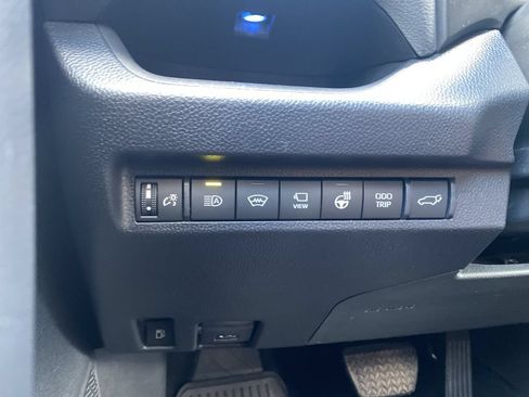 Used 2024 Toyota RAV4 XSE w/ Advanced Technology Package AWD/4WD image 20